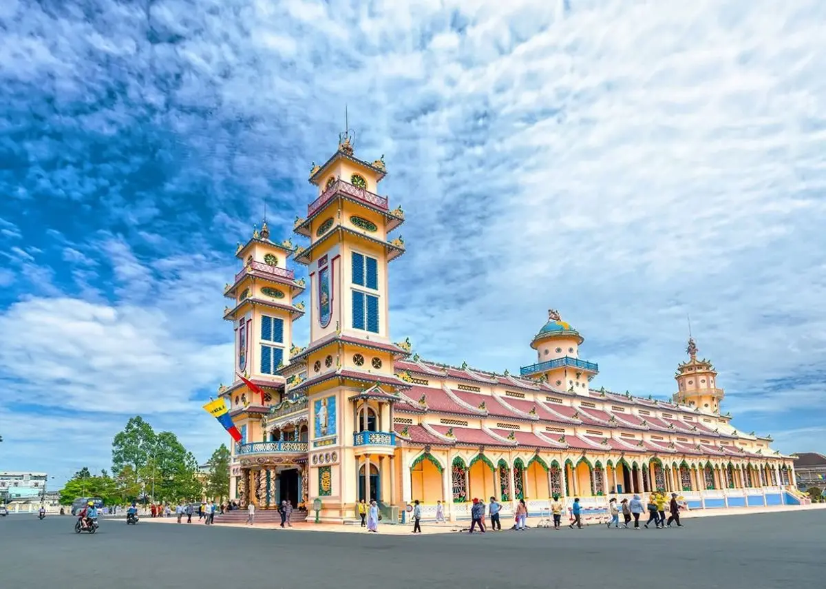 H&agrave;nh tr&igrave;nh du lịch T&acirc;y Ninh 1 ng&agrave;y chinh phục 7