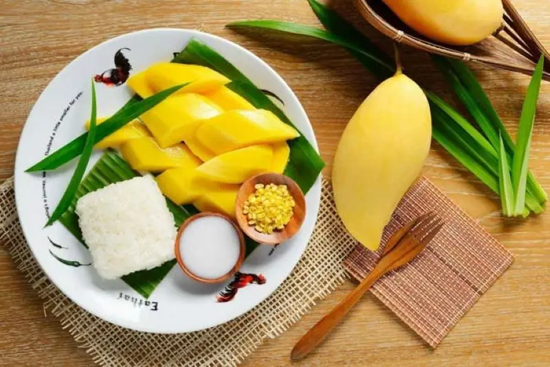 Khám phá trọn vẹn ẩm thực Thái Lan với 10 món nổi bật 12