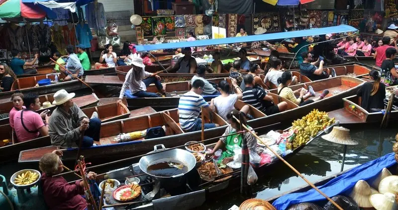 Chợ nổi Pattaya kh&ocirc;ng gian mua sắm đậm văn h&oacute;a bản địa Th&aacute;i Lan 3