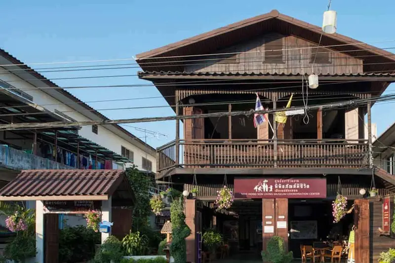 C&oacute; một bức tranh Mae Hong Son với vẻ đẹp rung động l&ograve;ng người 9