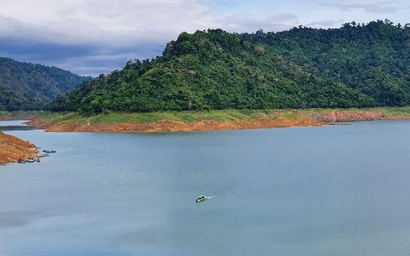 Khám phá Nakhon Nayok: Thiên nhiên xanh mát xứ chùa vàng 11