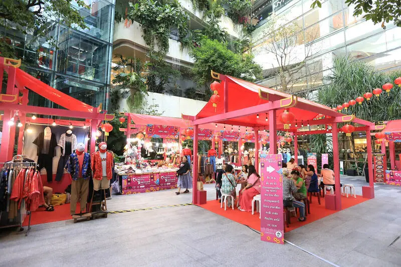 Mua sắm tại EmQuartier, trung t&acirc;m thương mại sầm uất bậc nhất Bangkok 11