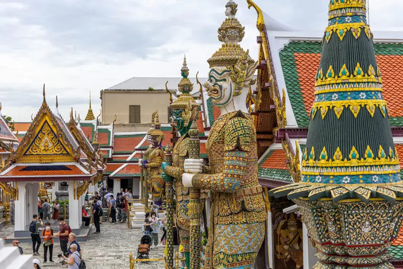 Mu&ocirc;n v&agrave;n trải nghiệm du lịch Bangkok Tết s&ocirc;i động 2