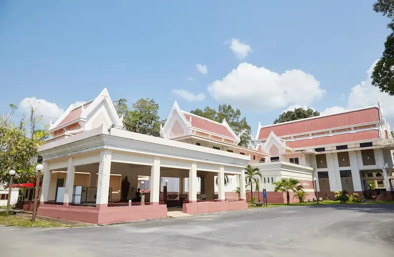 Nakhon Si Thammarat thi&ecirc;n đường của những th&aacute;c nước ở Th&aacute;i Lan 8