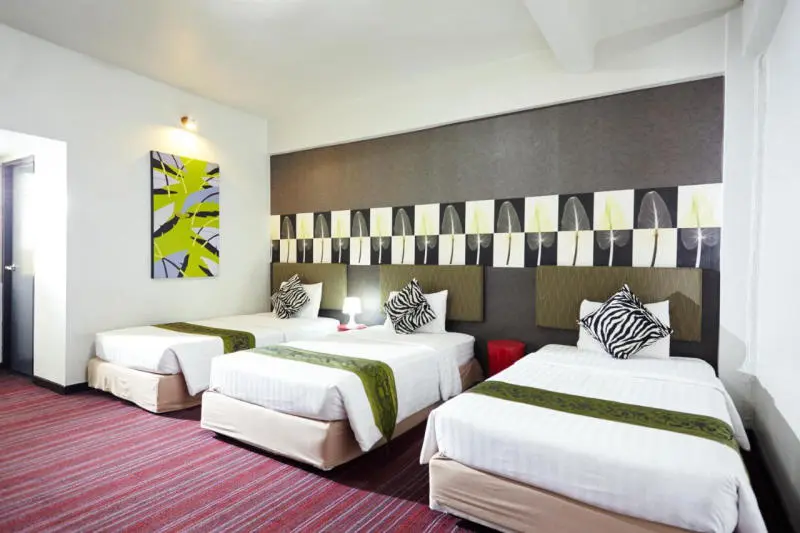 Review chợ Pratunam nhộn nhịp v&agrave; sầm uất nhất Bangkok 7