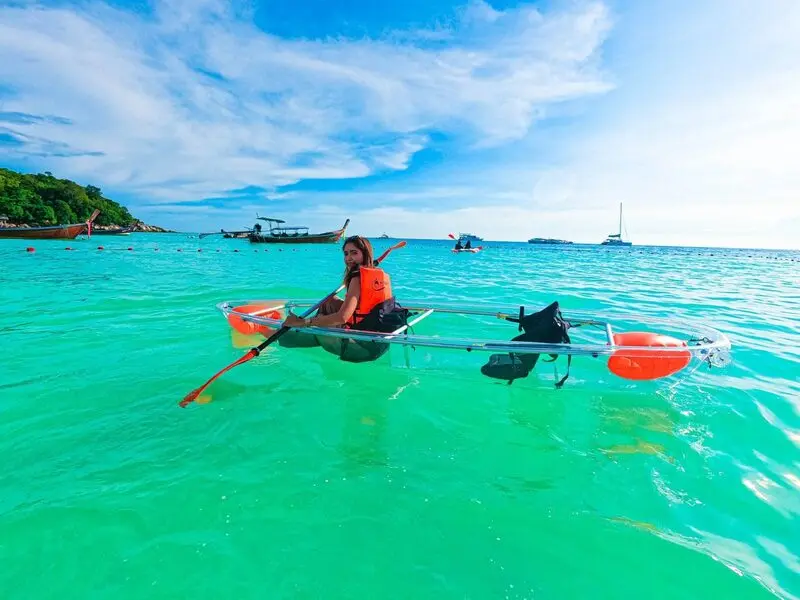 Thi&ecirc;n đường biển Koh Lipe với mặt nước xanh như ngọc tại Th&aacute;i Lan 7
