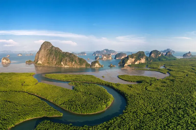 Vịnh Phang Nga nơi biển cả h&ograve;a quyện với bầu trời Th&aacute;i Lan 3