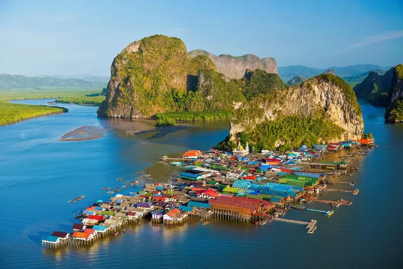 Vịnh Phang Nga nơi biển cả h&ograve;a quyện với bầu trời Th&aacute;i Lan 11