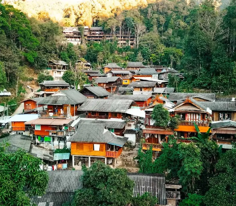 Mae Kampong: Ngôi làng mộng mơ giữa núi rừng Thái Lan