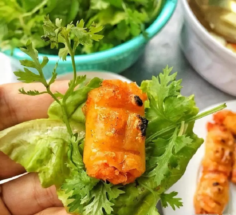 Chả t&ocirc;m Thanh Hóa, đặc sản nổi tiếng g&acirc;y thương nhớ 10