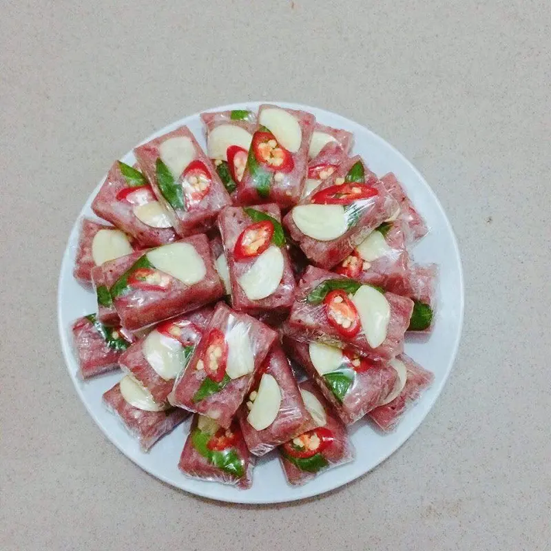Hương vị nem chua Thanh H&oacute;a g&acirc;y thương nhớ cho bao thực kh&aacute;ch 7