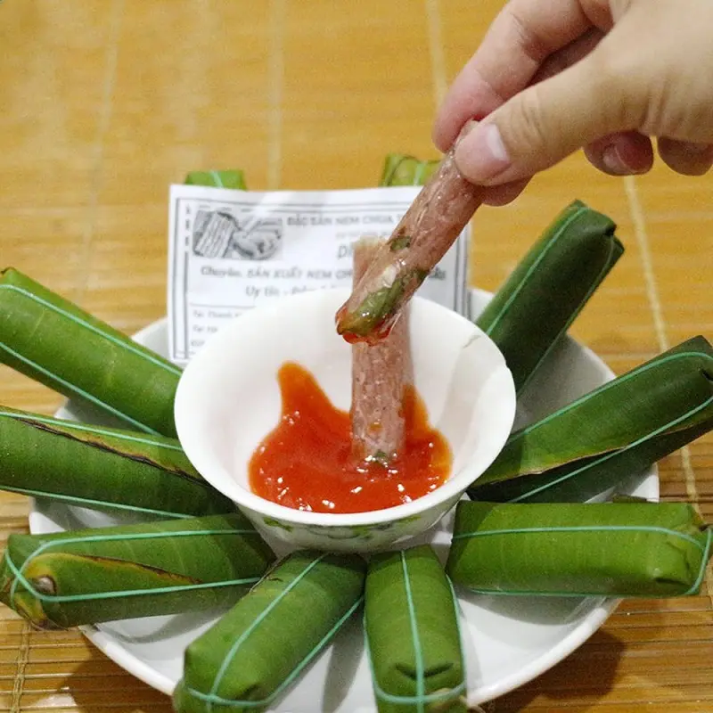 Hương vị nem chua Thanh H&oacute;a g&acirc;y thương nhớ cho bao thực kh&aacute;ch 11