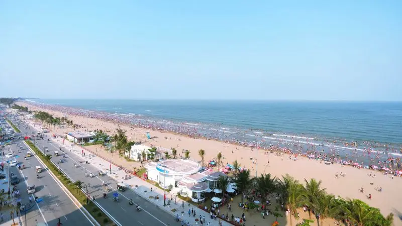 Du lịch Sầm Sơn 3 ng&agrave;y 2 đ&ecirc;m kh&aacute;m ph&aacute; vẻ đẹp th&agrave;nh phố biển 7