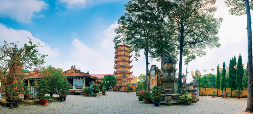 12 ng&ocirc;i ch&ugrave;a linh thi&ecirc;ng S&agrave;i G&ograve;n nổi tiếng cầu an, t&agrave;i lộc đầu năm 16