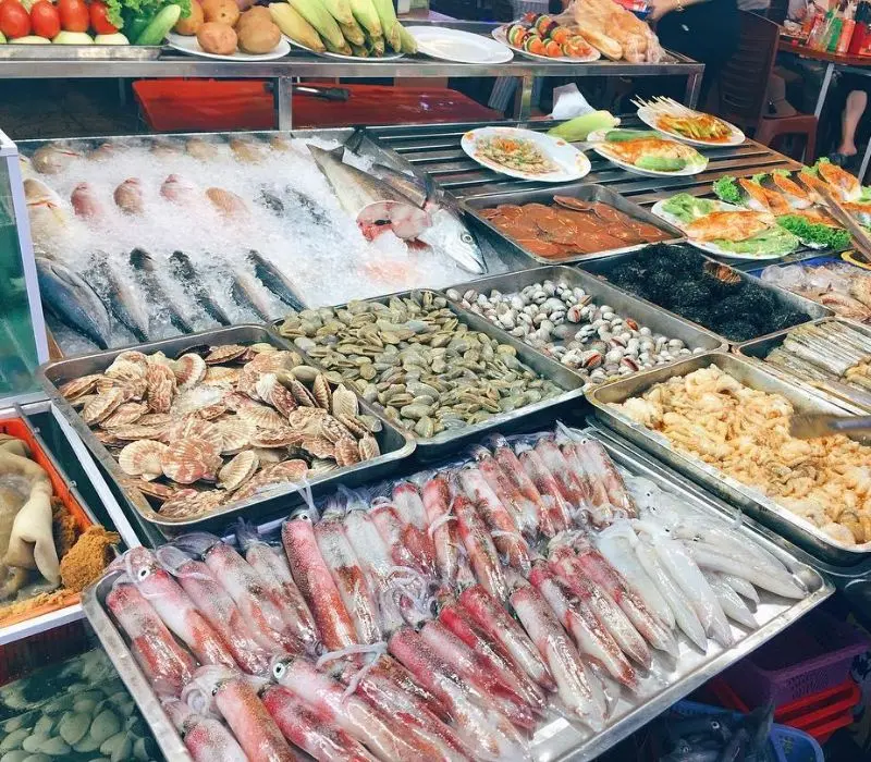 9 chợ hải sản S&agrave;i G&ograve;n nổi tiếng, gi&aacute; th&agrave;nh cạnh tranh (cập nhật 10.25) 4