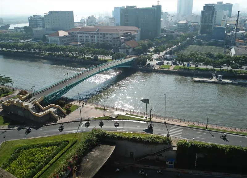 Cầu Mống, điểm check in cực chill ngay trung t&acirc;m s&agrave;i G&ograve;n 5