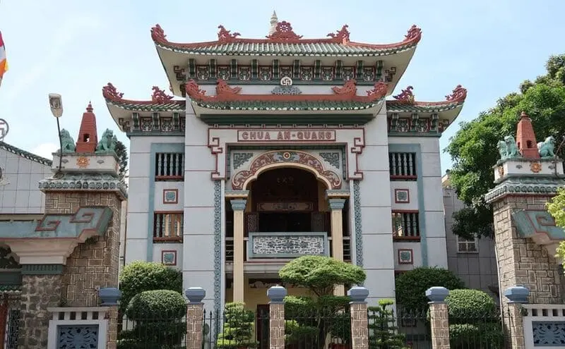 Ch&ugrave;a Ấn Quang, chốn thiền m&ocirc;n giữa thị th&agrave;nh sầm uất 6