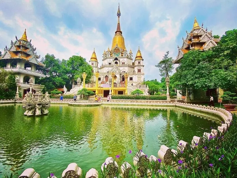 Ch&ugrave;a Bửu Long với kiến tr&uacute;c Th&aacute;i Lan độc đ&aacute;o ph&iacute;a Đ&ocirc;ng TP.HCM 2