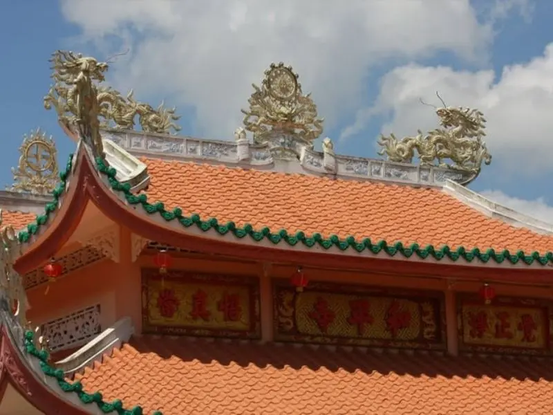 Ch&ugrave;a Phổ Quang tại TP.HCM v&agrave; h&agrave;nh tr&igrave;nh t&igrave;m về chốn linh thi&ecirc;ng, y&ecirc;n b&igrave;nh 5