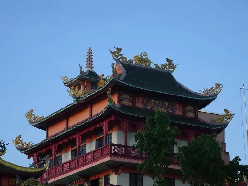 Ch&ugrave;a Tuyền L&acirc;m Quận 6: Nơi g&igrave;n giữ gi&aacute; trị Phật Gi&aacute;o Nam Bộ 4