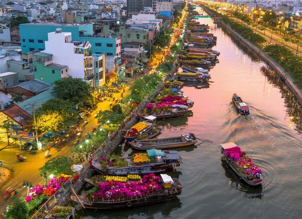Đến Bến Bình Đông tận hưởng nét đẹp truyền thống Sài Thành 4