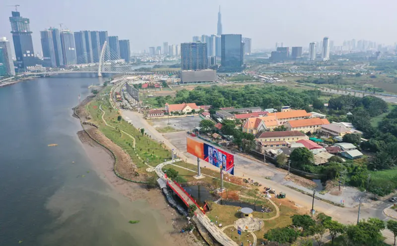 Đến c&ocirc;ng vi&ecirc;n bờ s&ocirc;ng S&agrave;i G&ograve;n tận hưởng kh&ocirc;ng gian xanh m&aacute;t 2
