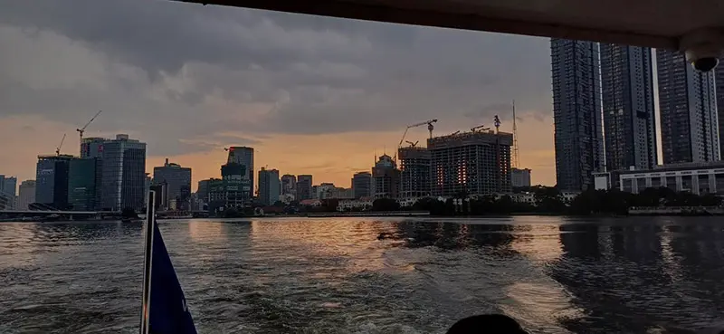 Đến ga t&agrave;u thuỷ B&igrave;nh An ngắm nh&igrave;n s&ocirc;ng S&agrave;i G&ograve;n &ecirc;m ả 6
