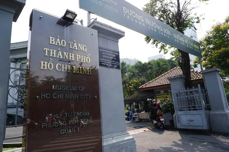 Dinh Gia Long, c&ocirc;ng tr&igrave;nh gắn liền c&ugrave;ng biến động lịch sử S&agrave;i G&ograve;n xưa 3
