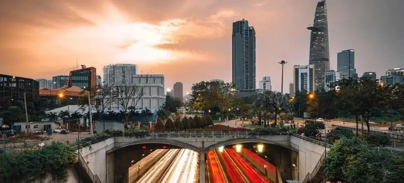 Hầm Thủ Thi&ecirc;m: C&ocirc;ng tr&igrave;nh hiện đại bậc nhất Đ&ocirc;ng Nam &Aacute; 6