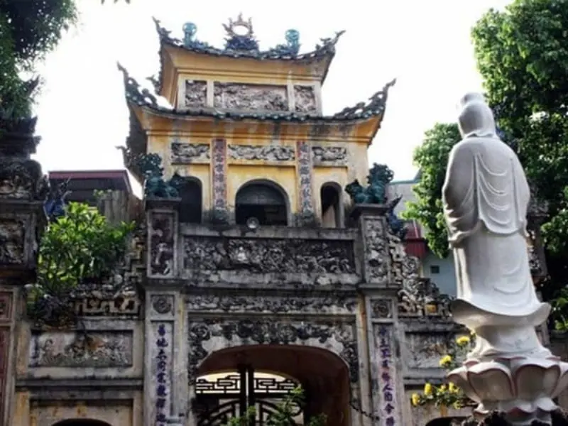 Hồ Thiền Quang: H&ograve;a m&igrave;nh v&agrave;o kh&ocirc;ng gian thơ mộng giữa thủ đ&ocirc; H&agrave; Nội 11