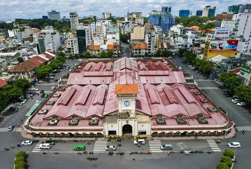Kh&aacute;m ph&aacute; chợ Bến Th&agrave;nh, biểu tượng l&acirc;u đời của S&agrave;i G&ograve;n 24