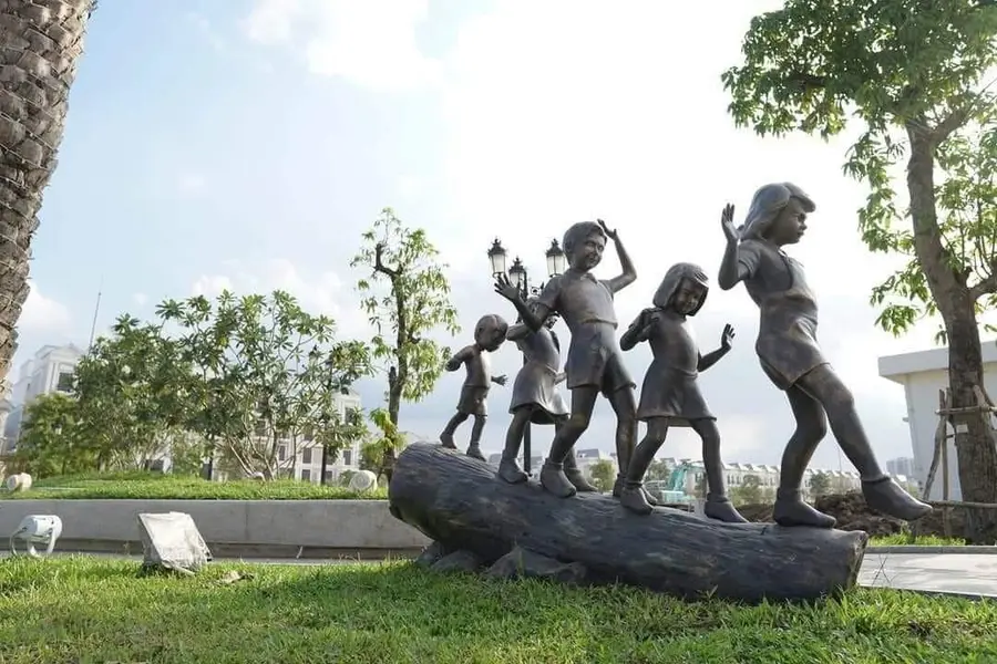 Kh&aacute;m ph&aacute; C&ocirc;ng vi&ecirc;n &aacute;nh s&aacute;ng Vinhomes Grand Park đẳng cấp quốc tế 14