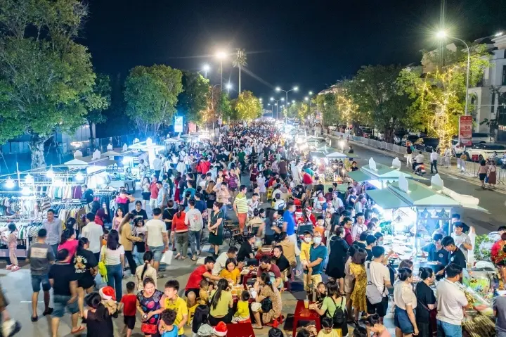 Kh&aacute;m ph&aacute; C&ocirc;ng vi&ecirc;n &aacute;nh s&aacute;ng Vinhomes Grand Park đẳng cấp quốc tế 11