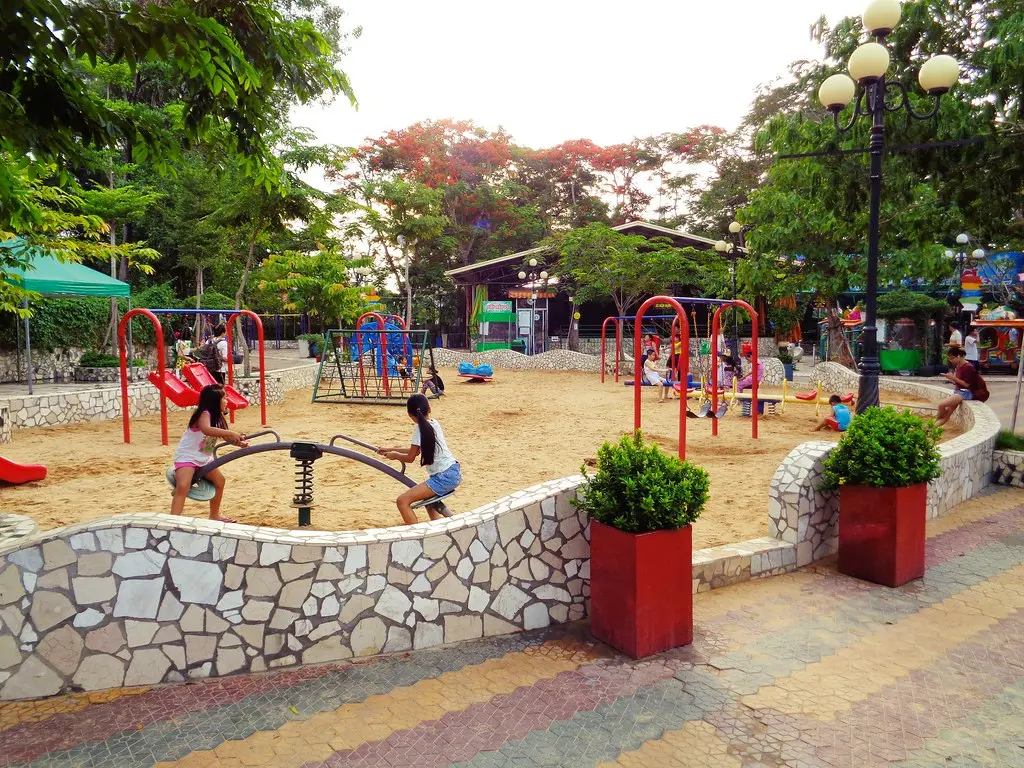 Kinh nghiệm ph&aacute; đảo C&ocirc;ng vi&ecirc;n Thỏ Trắng S&agrave;i G&ograve;n từ A - Z 6