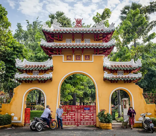 Lăng &Ocirc;ng B&agrave; Chiểu v&agrave; trăm năm dấu ấn của S&agrave;i G&ograve;n xưa 2