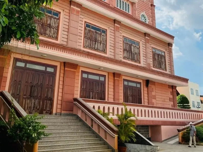 Nh&agrave; thờ Fatima: Trung t&acirc;m h&agrave;nh hương nổi tiếng tại Thủ Đức 8