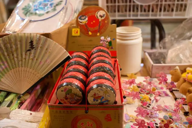 Phố lồng đ&egrave;n Quận 5 Lương Nhữ Học bừng s&aacute;ng cả g&oacute;c đường dịp Trung thu 18