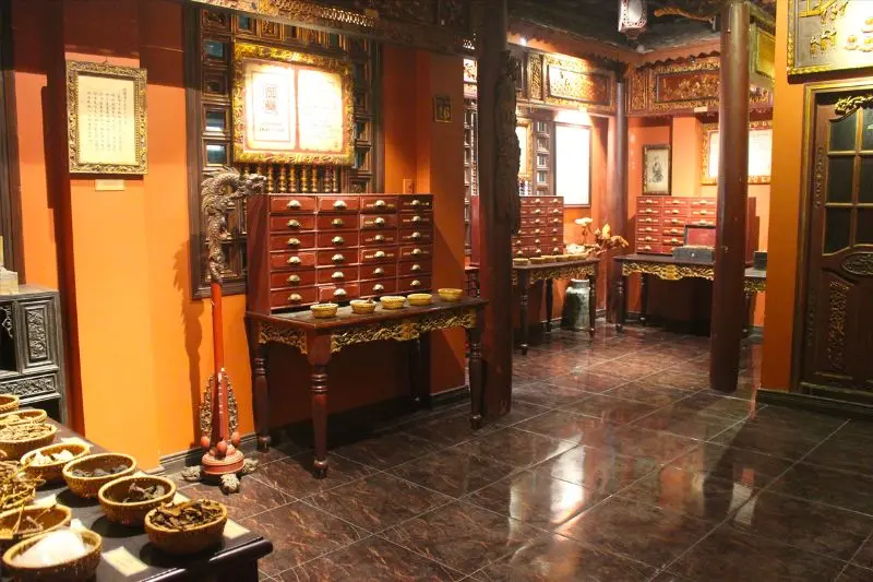 Tham quan bảo t&agrave;ng Y học cổ truyền Việt Nam giữa l&ograve;ng S&agrave;i G&ograve;n 13
