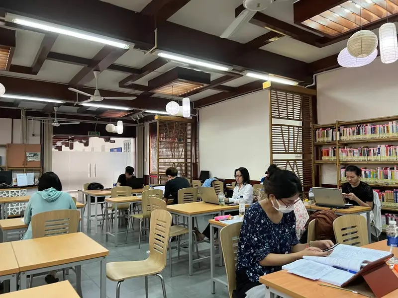 Thư viện Khoa học Tổng hợp, kh&ocirc;ng gian tri thức giữa l&ograve;ng S&agrave;i G&ograve;n 7