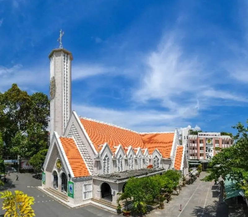 Ghé thăm nhà thờ Kỳ Đồng: Dòng Chúa Cứu Thế Sài Gòn