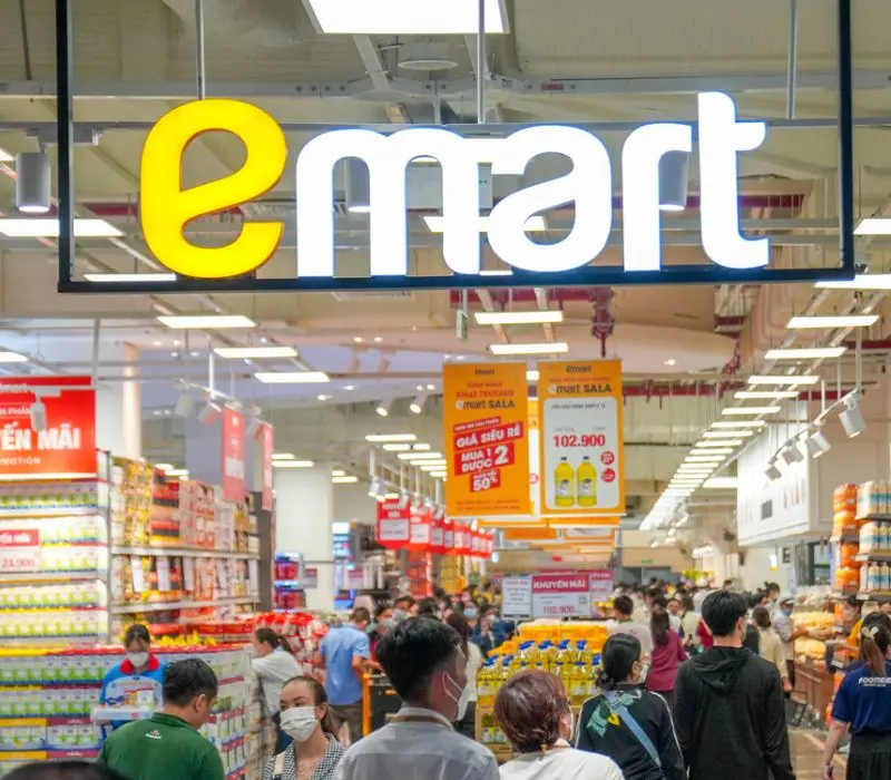 Oanh tạc Emart Sala, tọa độ mua sắm và ăn uống nổi tiếng