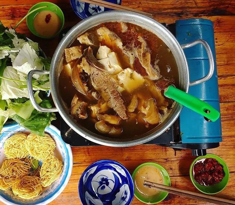 9 quán lẩu bò Ba Toa ngon nức tiếng Sài Gòn