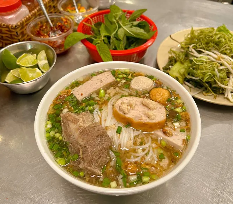 Bún mọc Bà Chiều, hơn nửa thế kỷ gắn liền với khu cư xá Bắc Hải