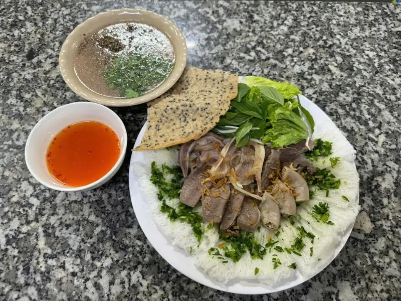 10 qu&aacute;n b&aacute;nh hỏi l&ograve;ng heo ngon chuẩn vị, gi&aacute; rẻ ở TP.HCM 8