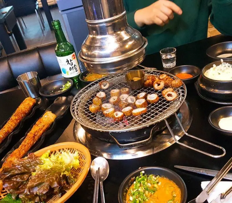 8+ qu&aacute;n l&ograve;ng b&ograve; nướng S&agrave;i G&ograve;n khiến thực kh&aacute;ch m&ecirc; mẩn 2