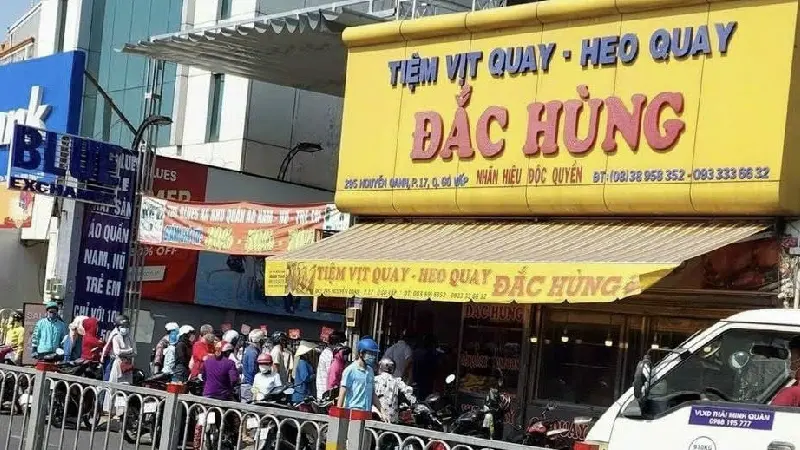 B&aacute;nh hỏi heo quay S&agrave;i G&ograve;n: Top 8 địa chỉ ngon v&agrave; gi&aacute; hợp l&yacute; 11