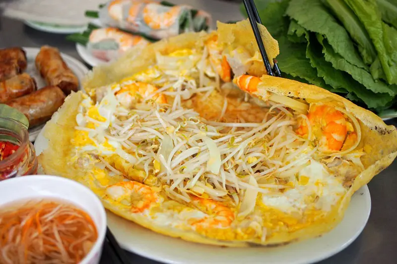 B&aacute;nh x&egrave;o 46A Đinh C&ocirc;ng Tr&aacute;ng: Qu&aacute;n ngon Michelin nổi tiếng S&agrave;i G&ograve;n 5
