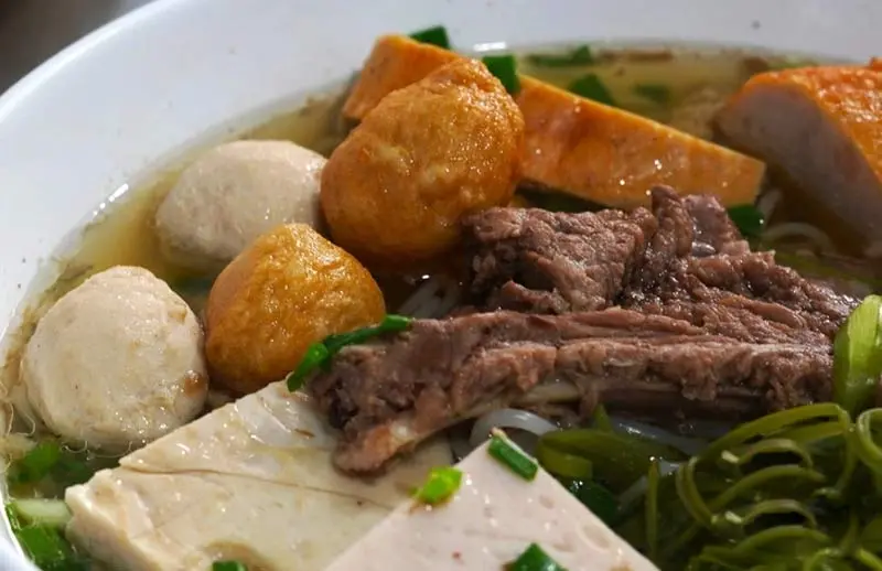 B&uacute;n mọc B&agrave; Chiều, hơn nửa thế kỷ gắn liền với khu cư x&aacute; Bắc Hải 8