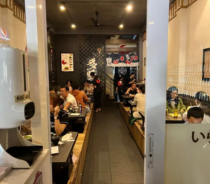 Check-in ngay top 8 quán sushi Quận 10 ngon quên lối về 12