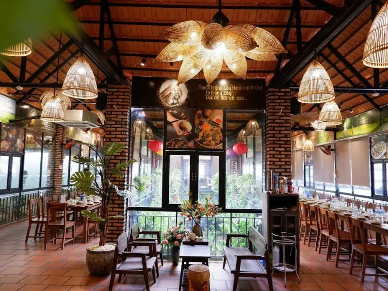 Danh s&aacute;ch 11 nh&agrave; h&agrave;ng quận 7 c&oacute; kh&ocirc;ng gian đẹp v&agrave; đồ ăn ngon 2